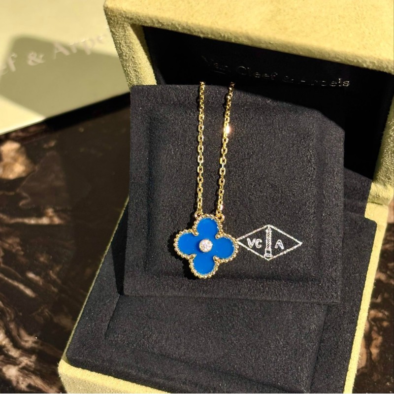 VCA Necklace