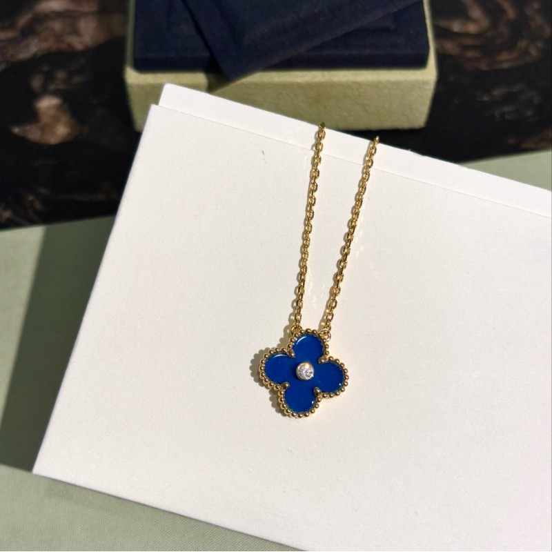 VCA Necklace