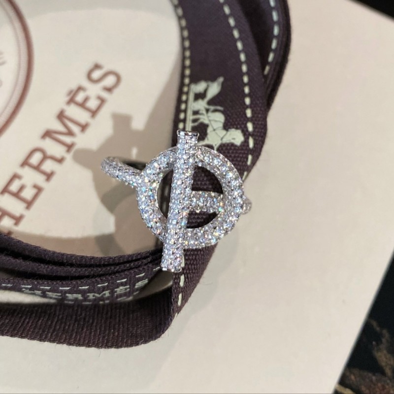 Hermes Ring