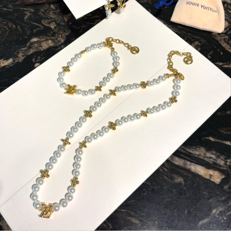 LV Earrings