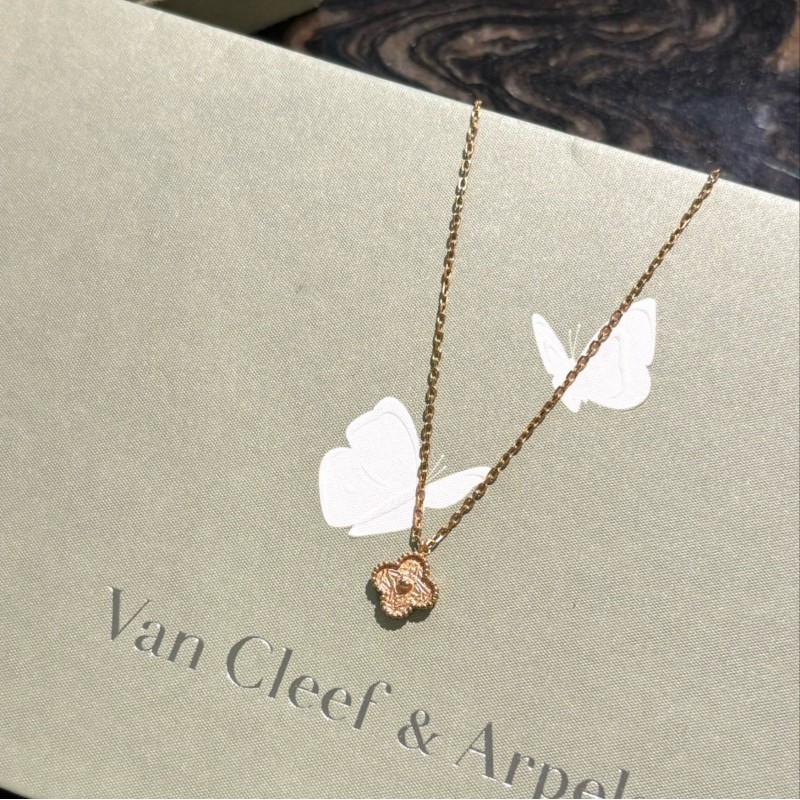 VCA Necklace