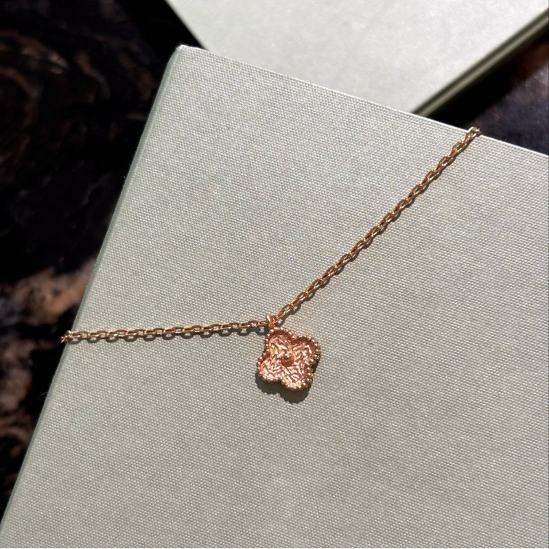 VCA Necklace
