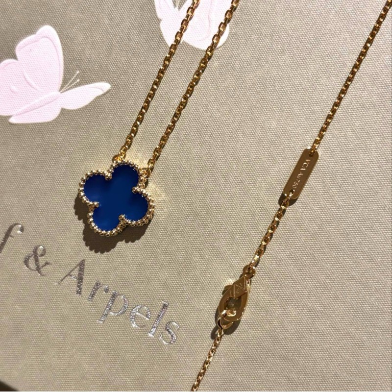 VCA Necklace