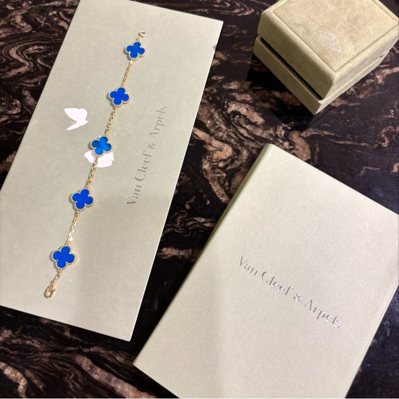 VCA Bracelet