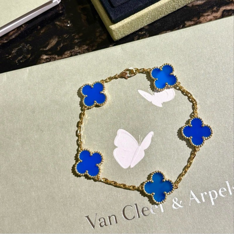 VCA Bracelet