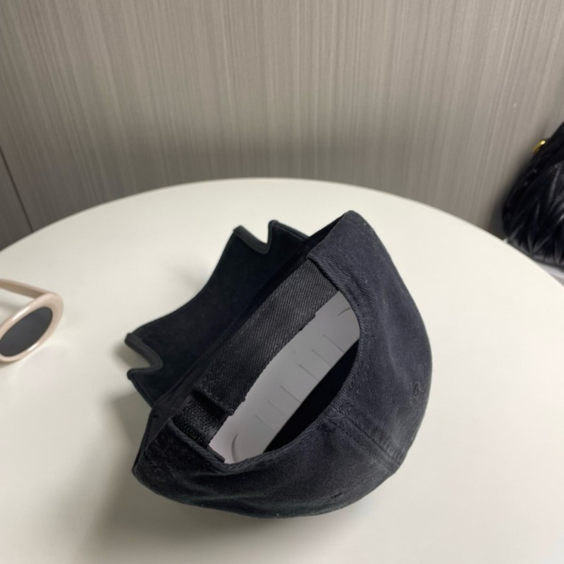 Balenciaga Cap
