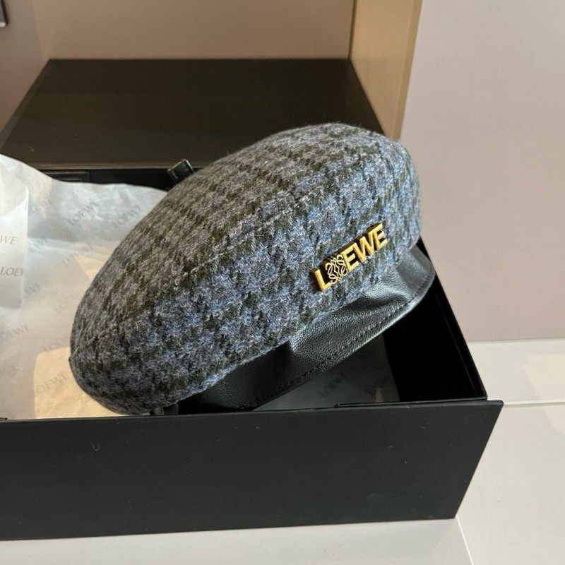 Loewe Berets