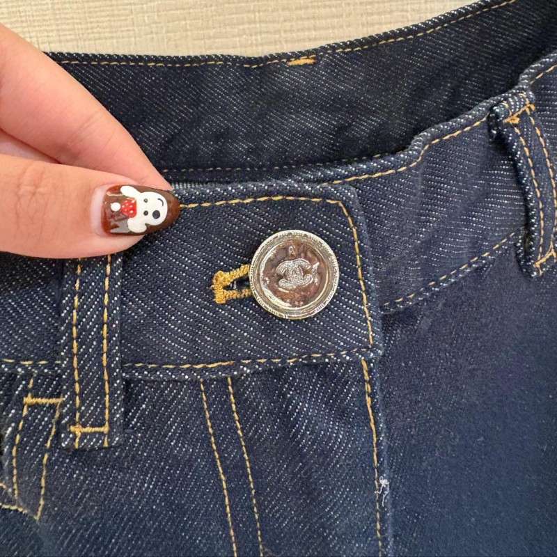 Chanel Jeans
