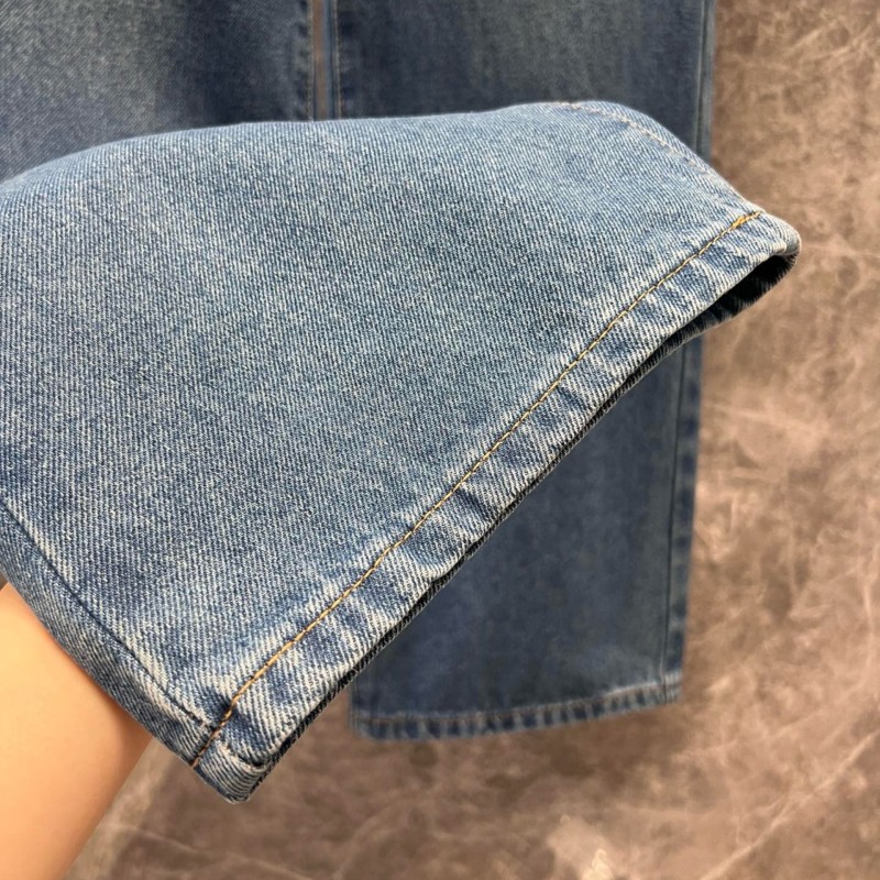 Chanel Jeans