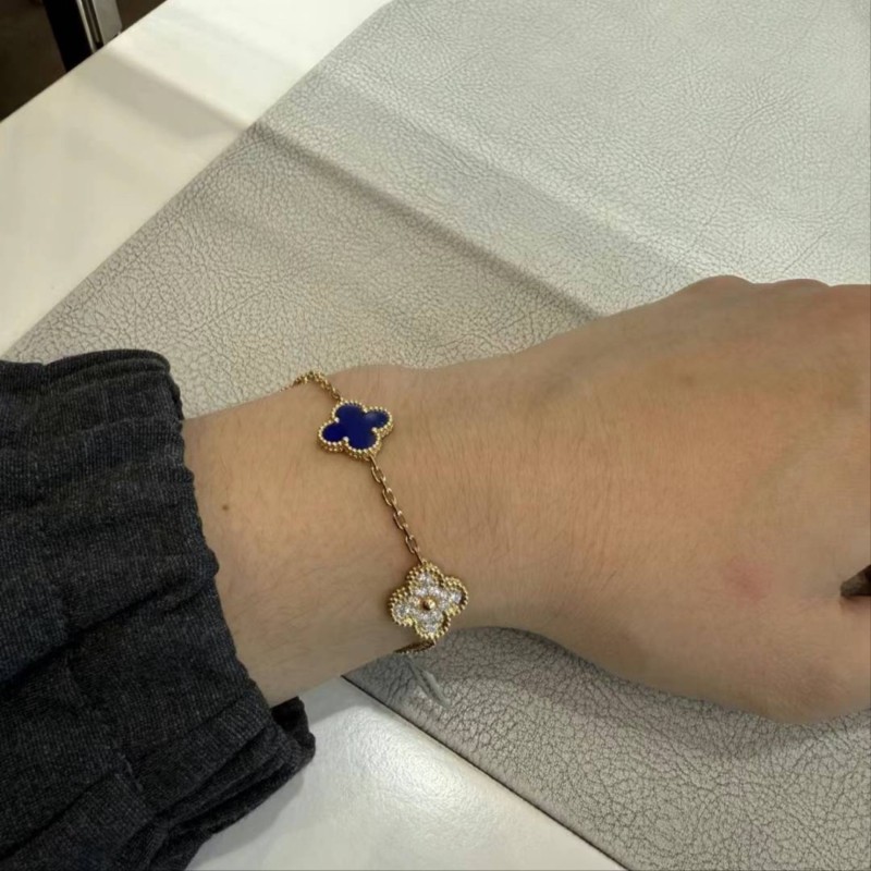 VCA Bracelet