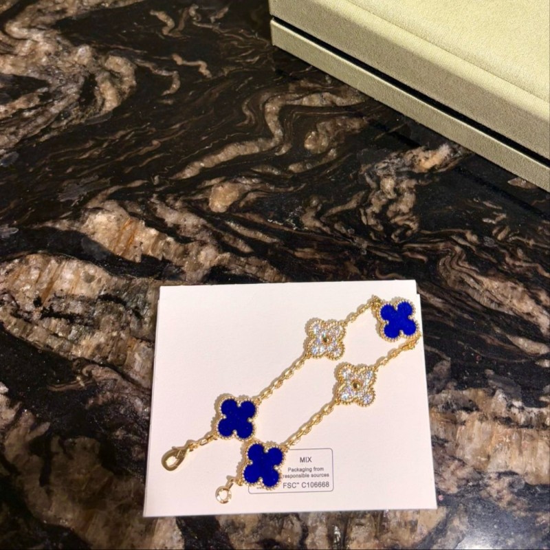 VCA Bracelet