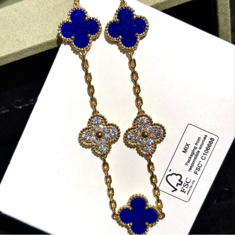VCA Bracelet
