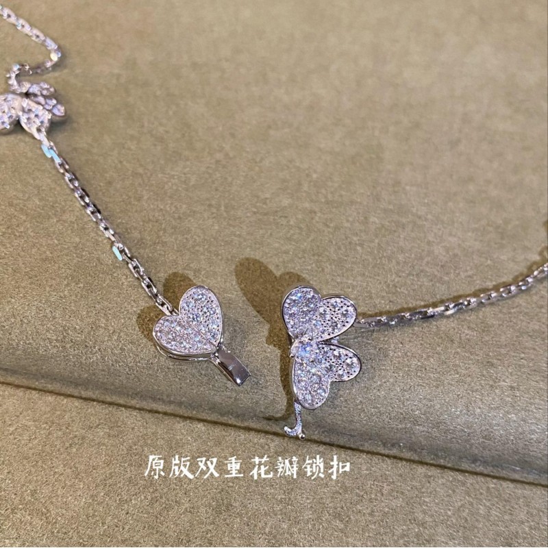 VCA Necklace