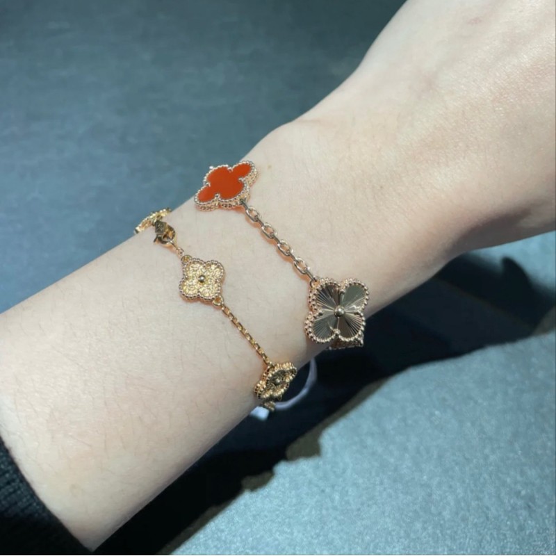 VCA Bracelet