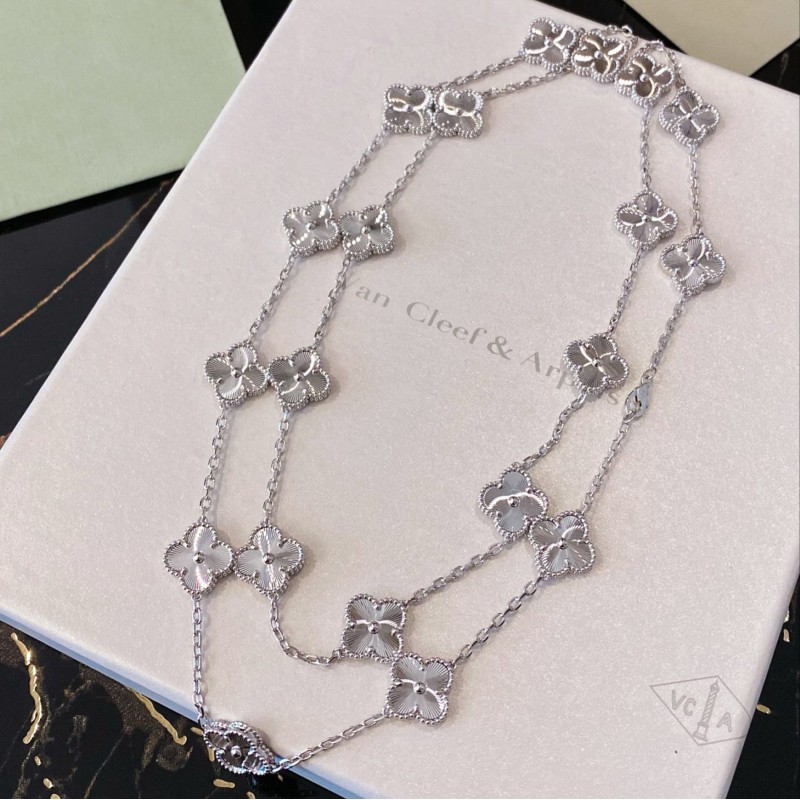 VCA Necklace