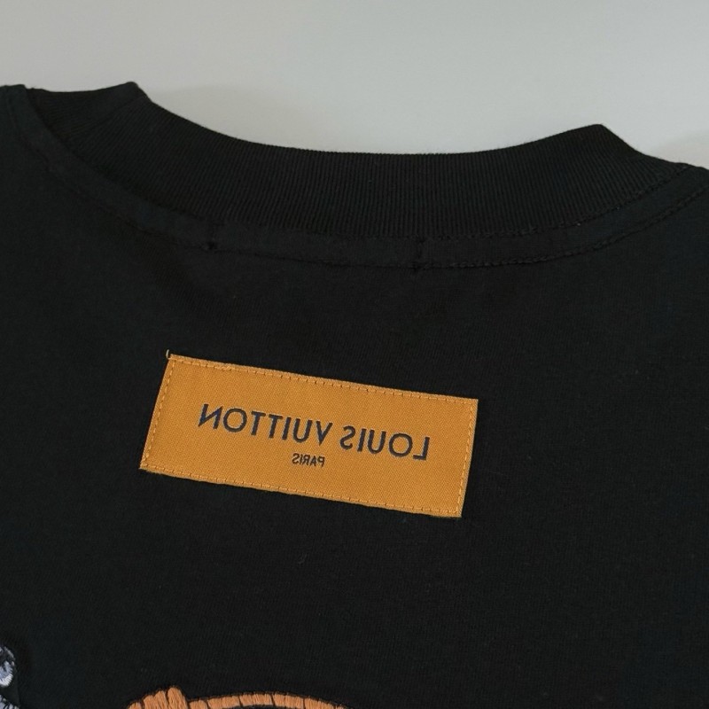 LV Unisex  Tee
