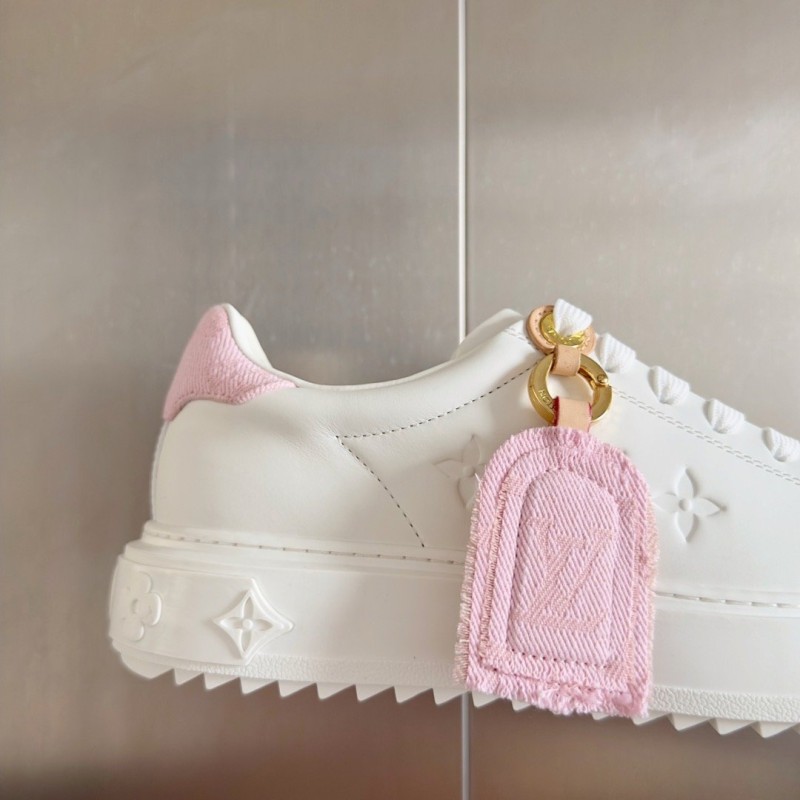Lv Time Out Sneaker