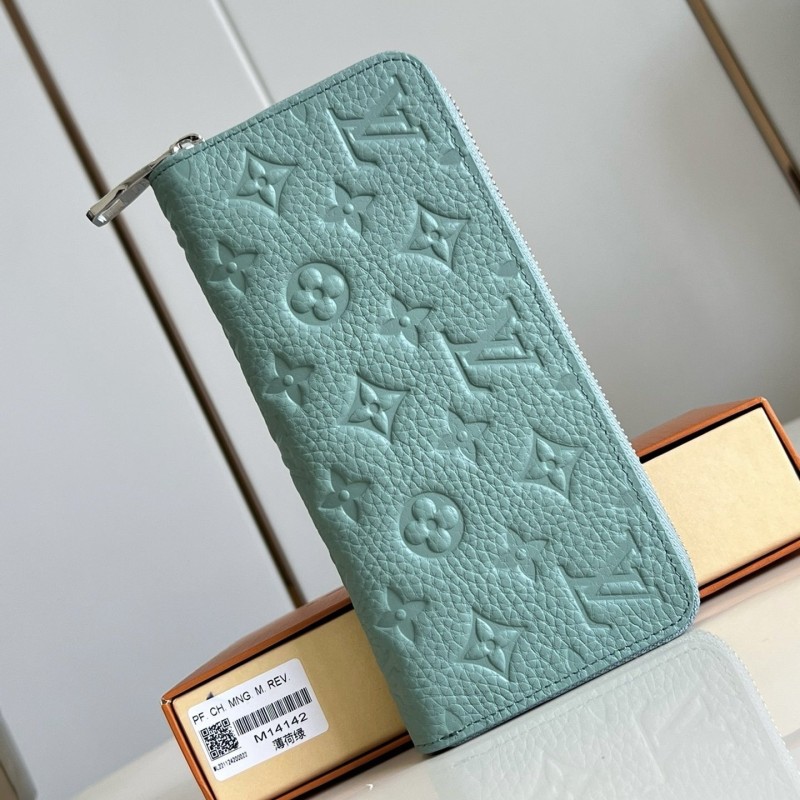 Lv Long Wallet