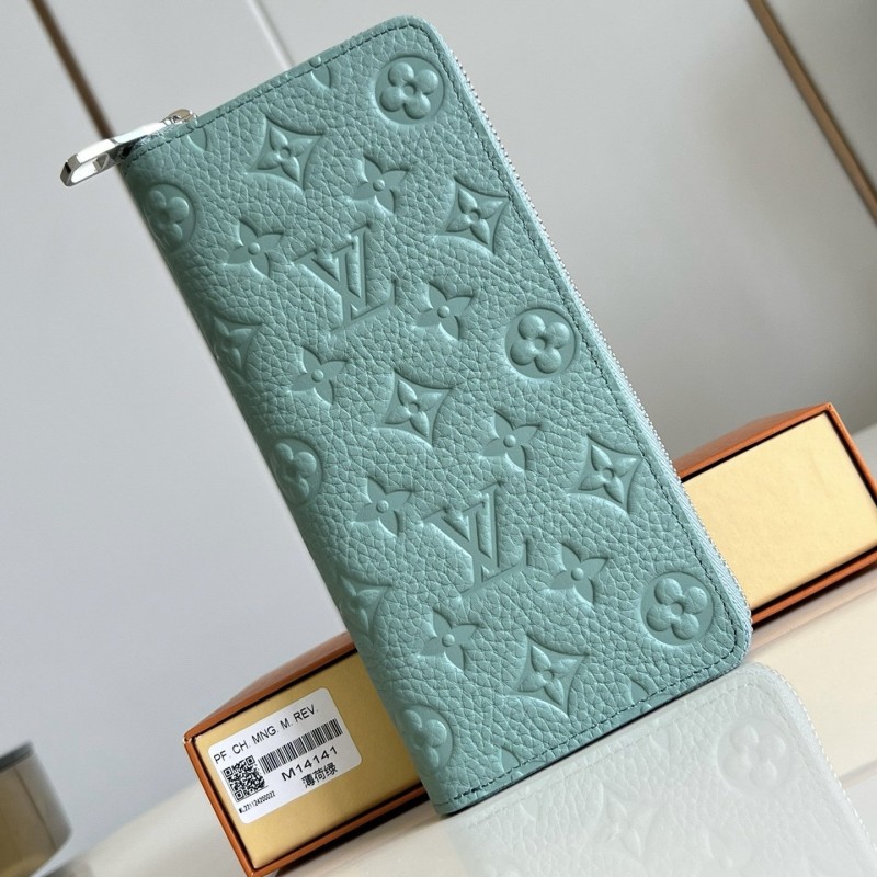 Lv Long Wallet