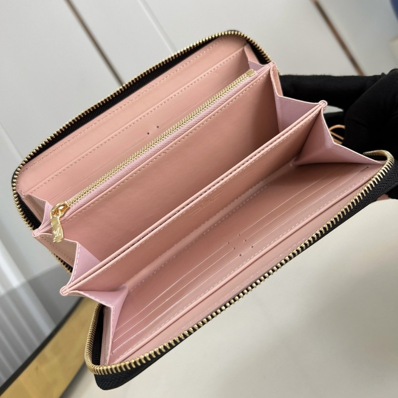 Lv Long Wallet