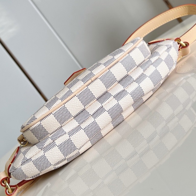 LV Keepit Handbag 