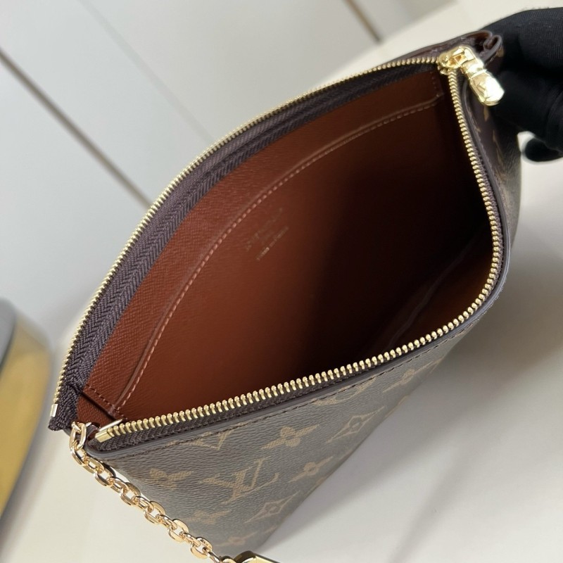 LV Pochette Clés 中号
