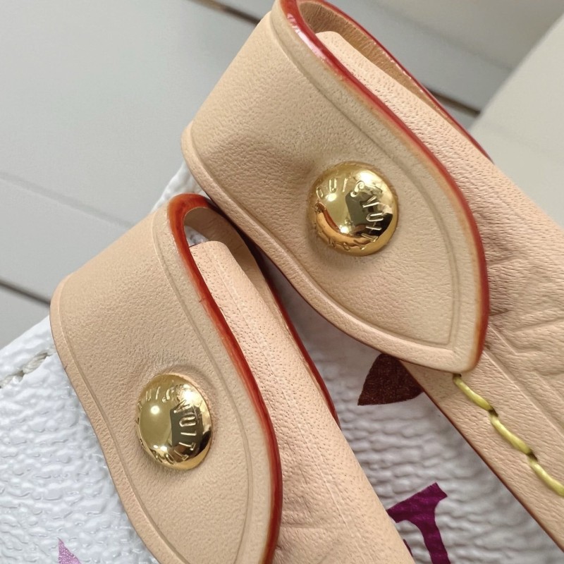LV OnTheGo Handbag 
