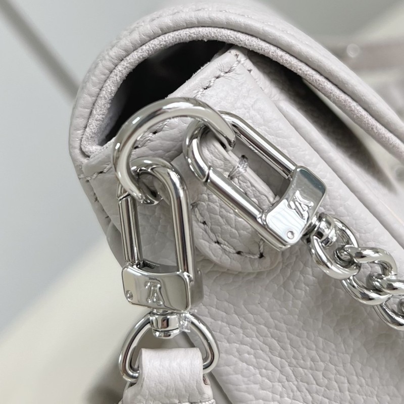 LV Wallet on Chain Ivy