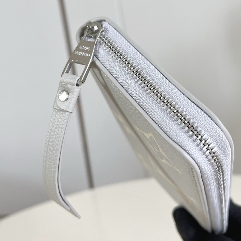 Lv Long Wallet