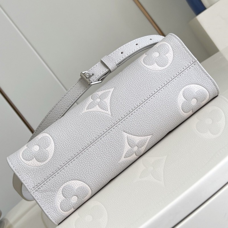 LV OnTheGo East West 