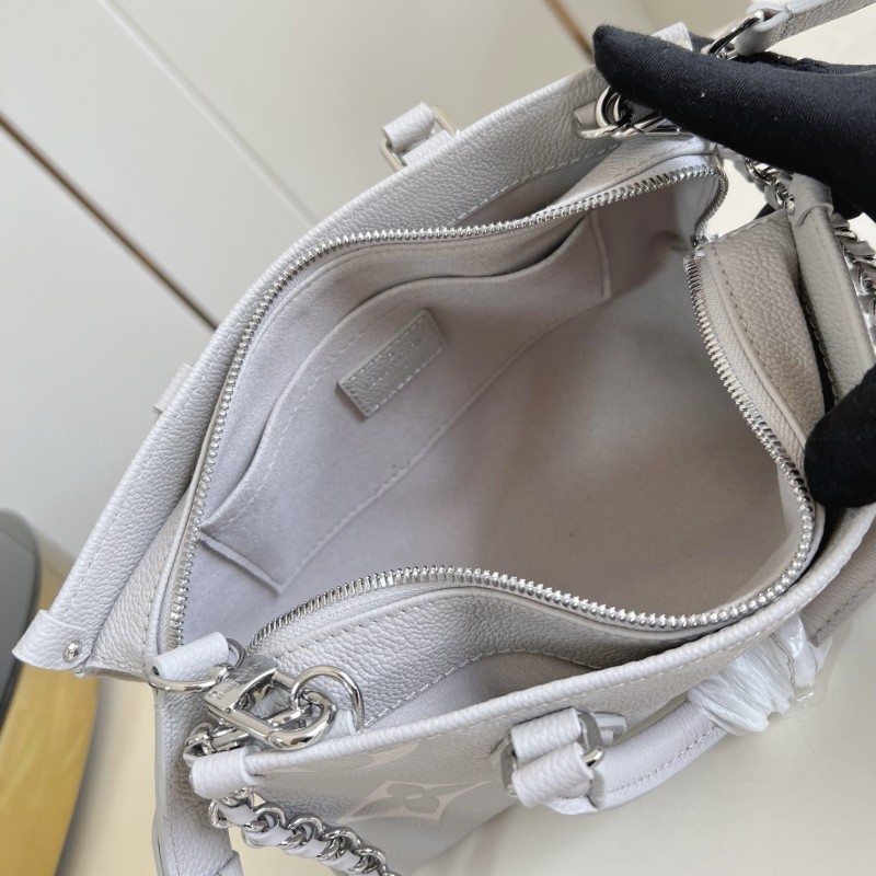 LV OnTheGo East West 