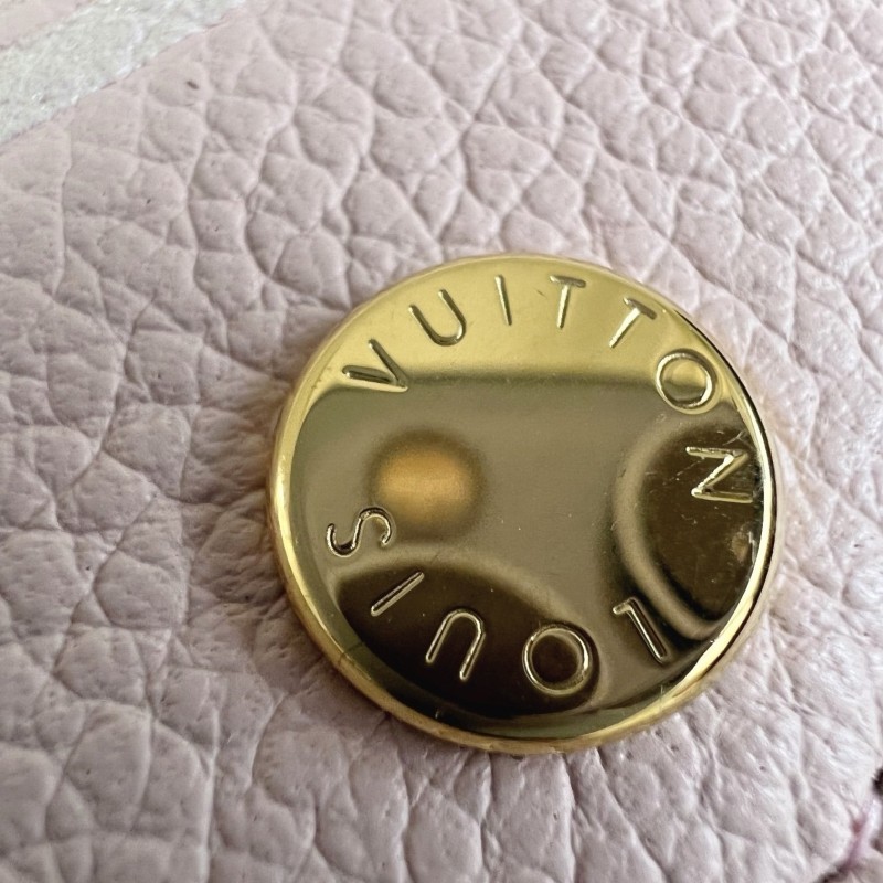 LV Sarah Long Wallet