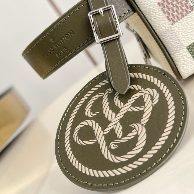 LV Locker Dopp Kit