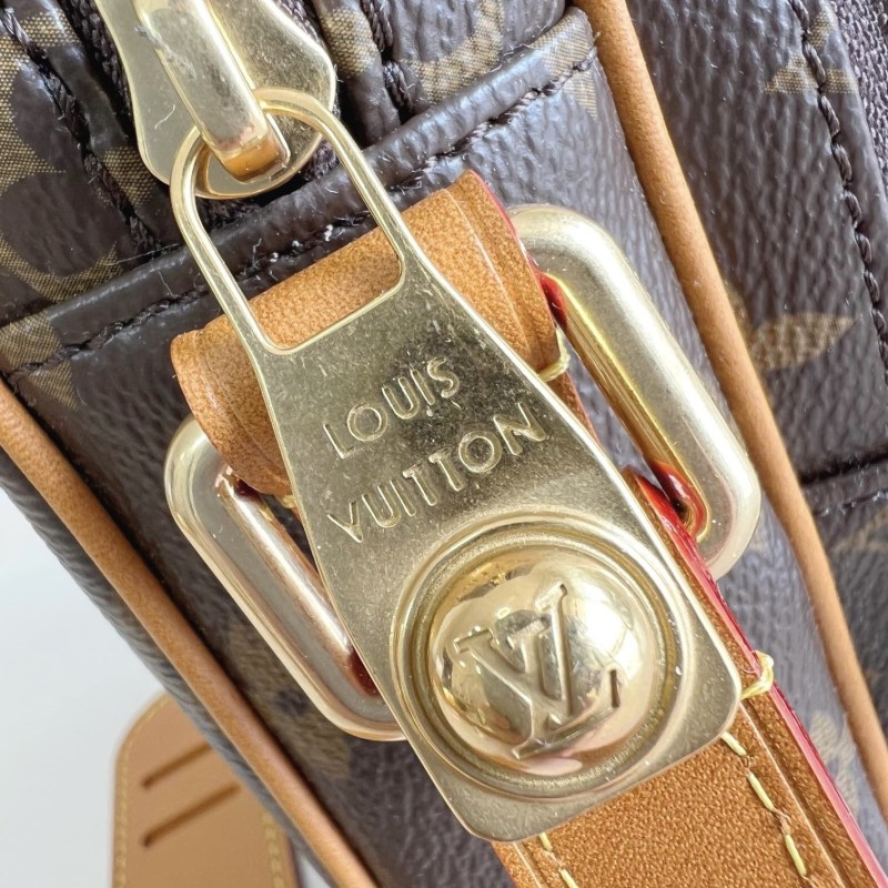 LV Amazone相机包