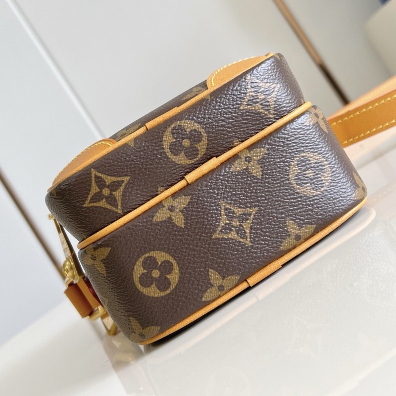 LV Amazone相机包