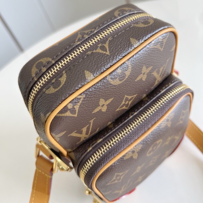 LV Amazone相机包