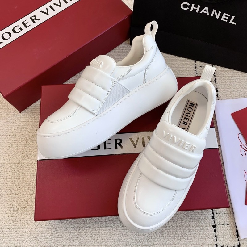 Roger Vivier Sneaker 
