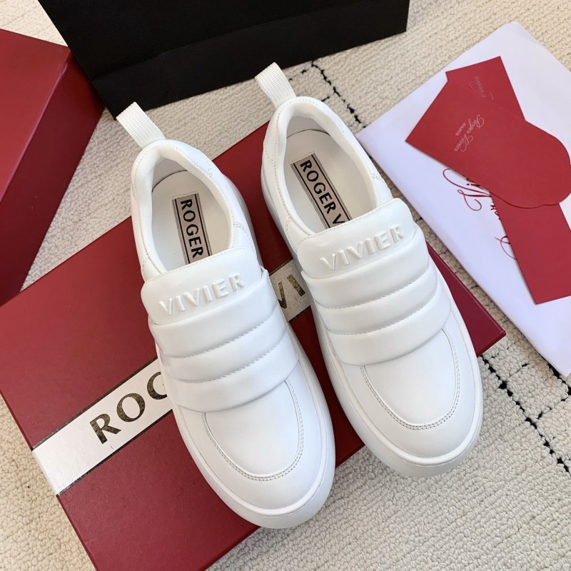 Roger Vivier Sneaker 