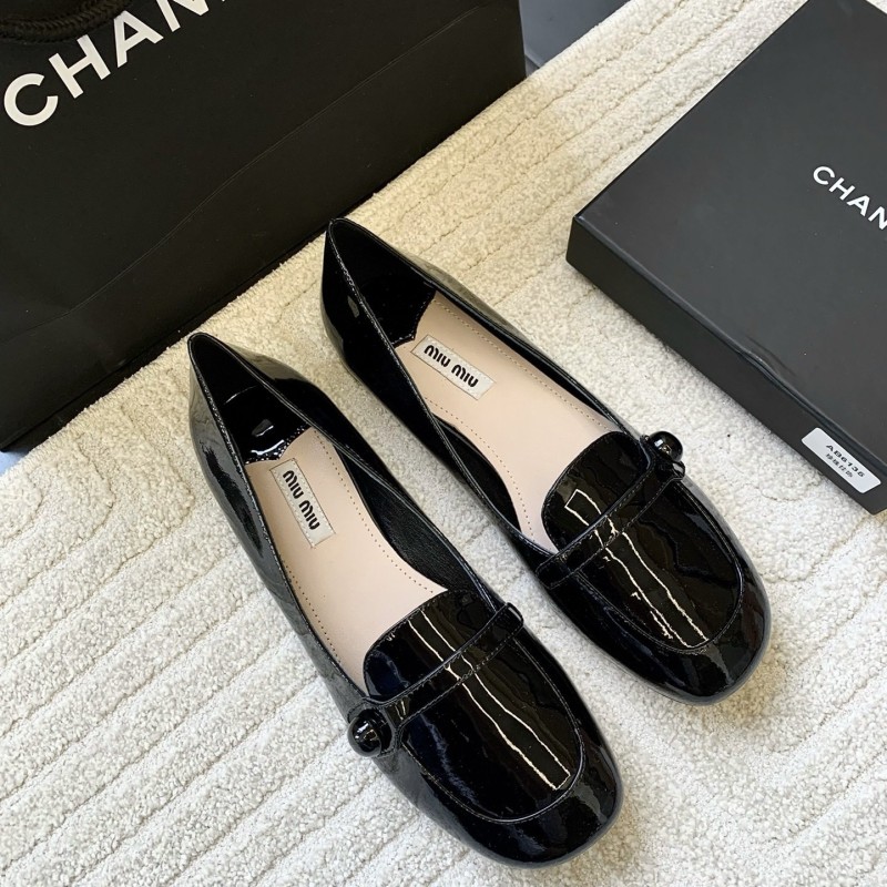MiuMiu Flats