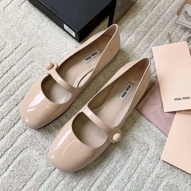 MiuMiu Flats