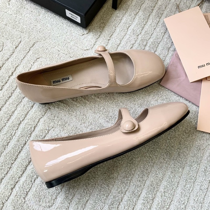 MiuMiu Flats