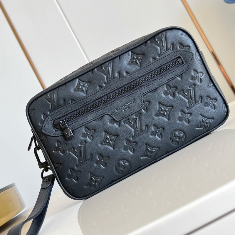 Lv Pochette Kasai