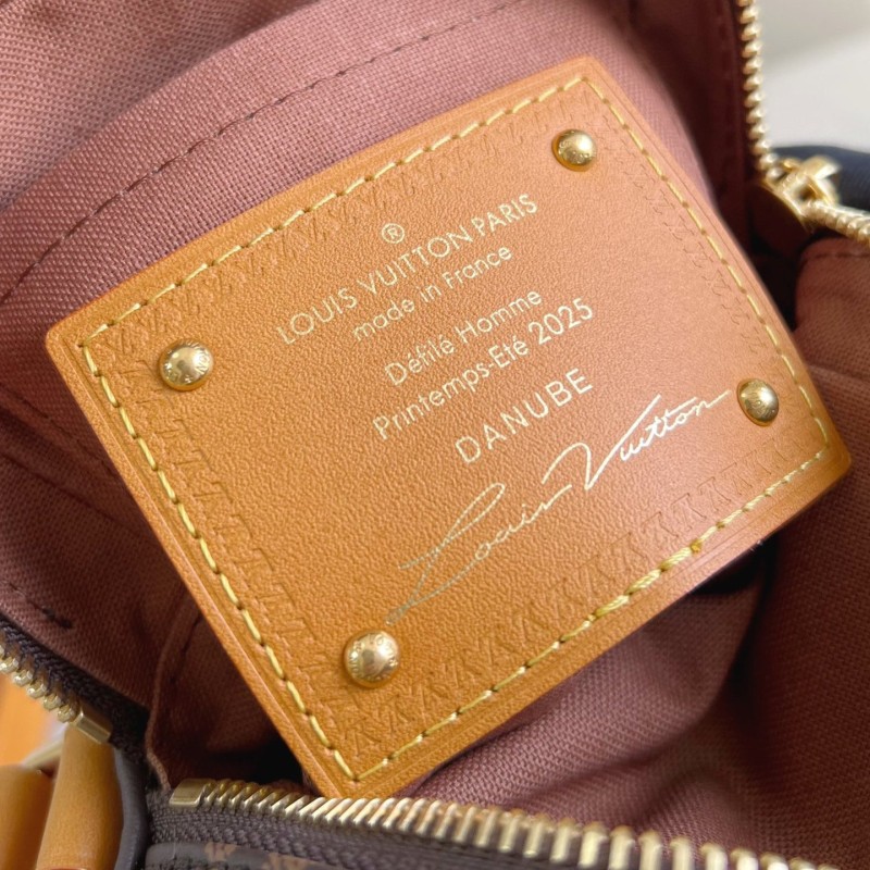 Lv Pharrel Williams