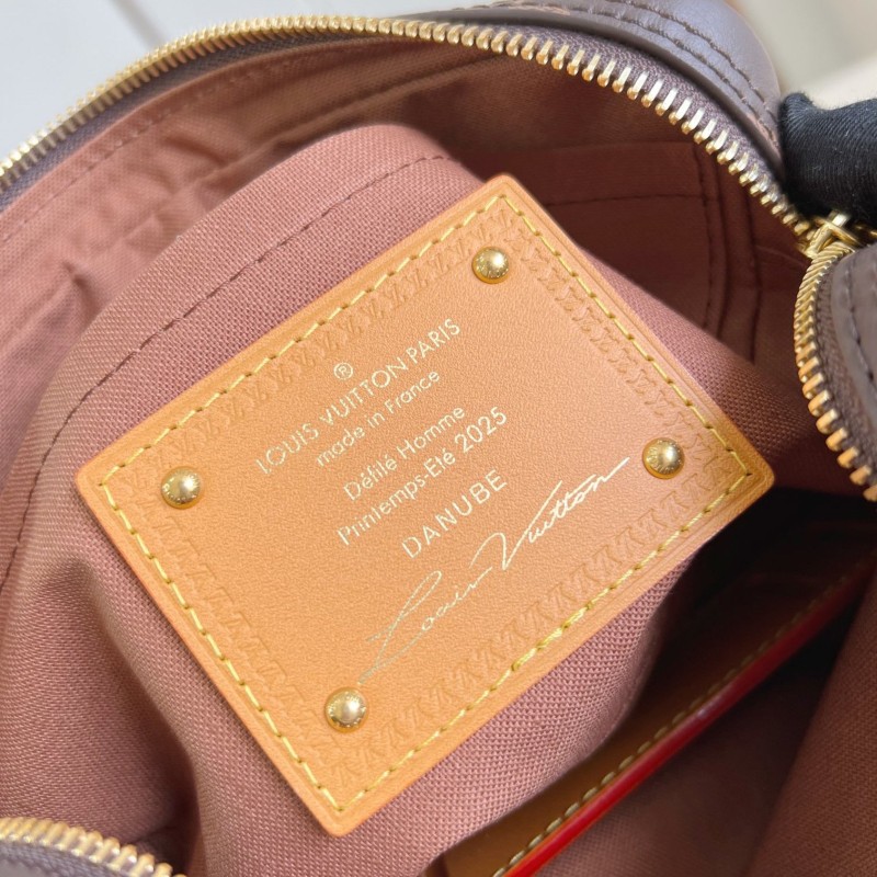 Lv Pharrel Williams