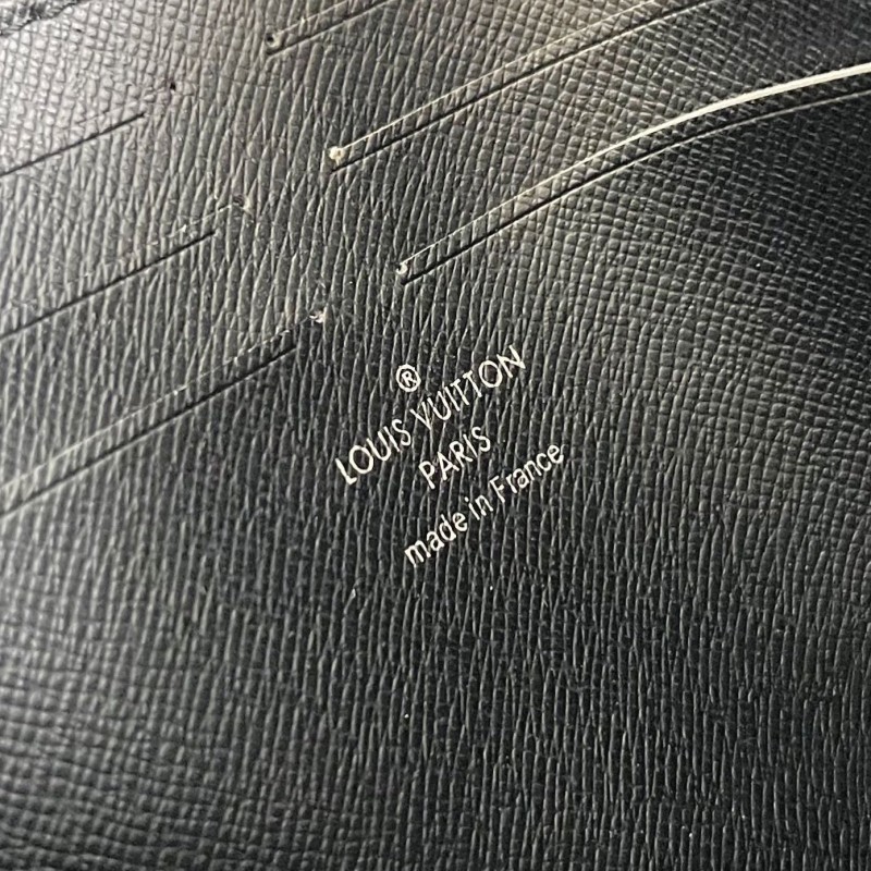 Lv Pochette Voyage