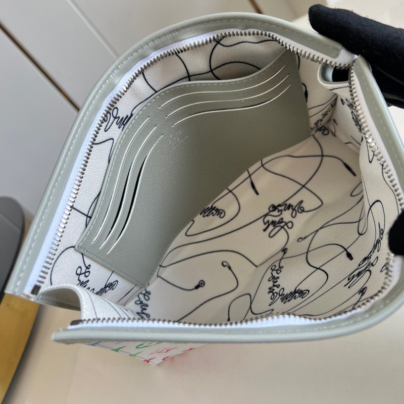 Lv Pochette Voyage