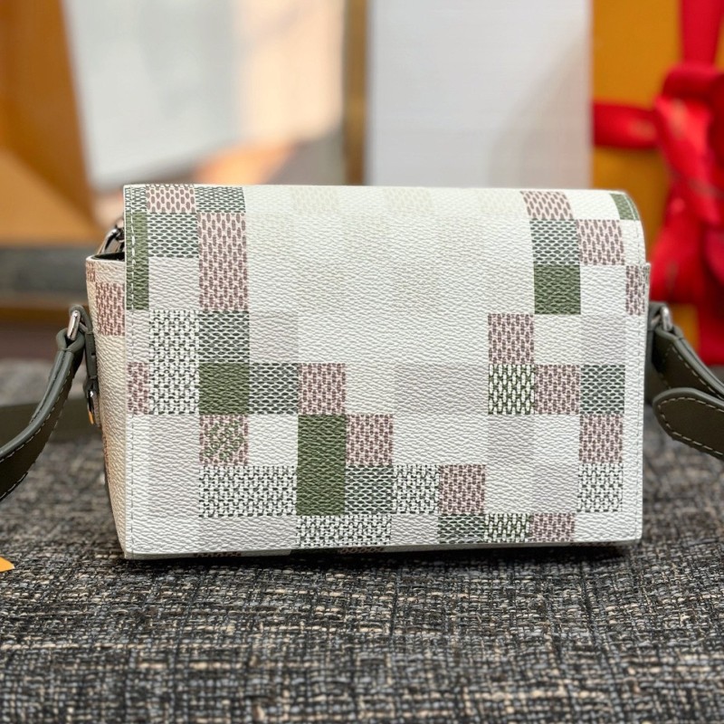 Lv Steamer