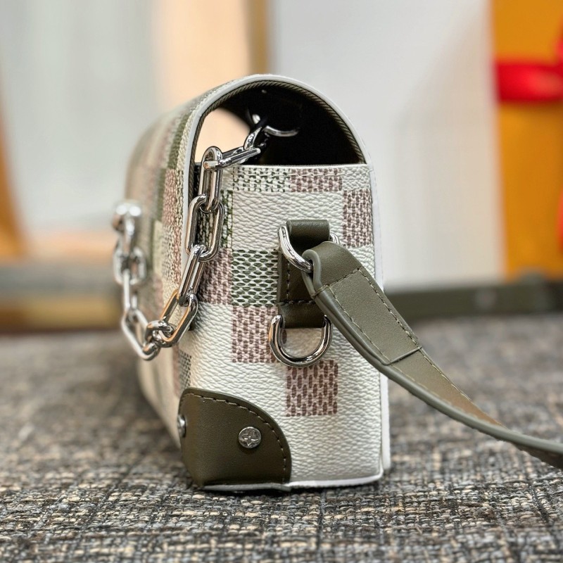 Lv Steamer