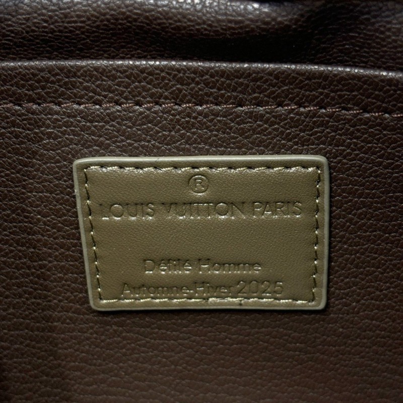 Lv Locker Dopp Kit