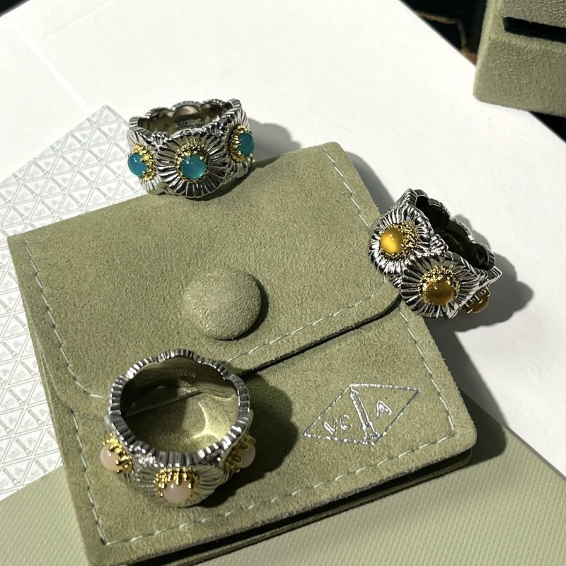 VCA Ring